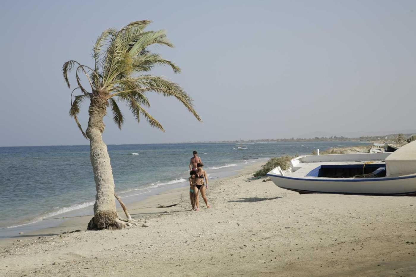 Abū Ghuşūn Shams Alam Beach Resort מראה חיצוני תמונה
