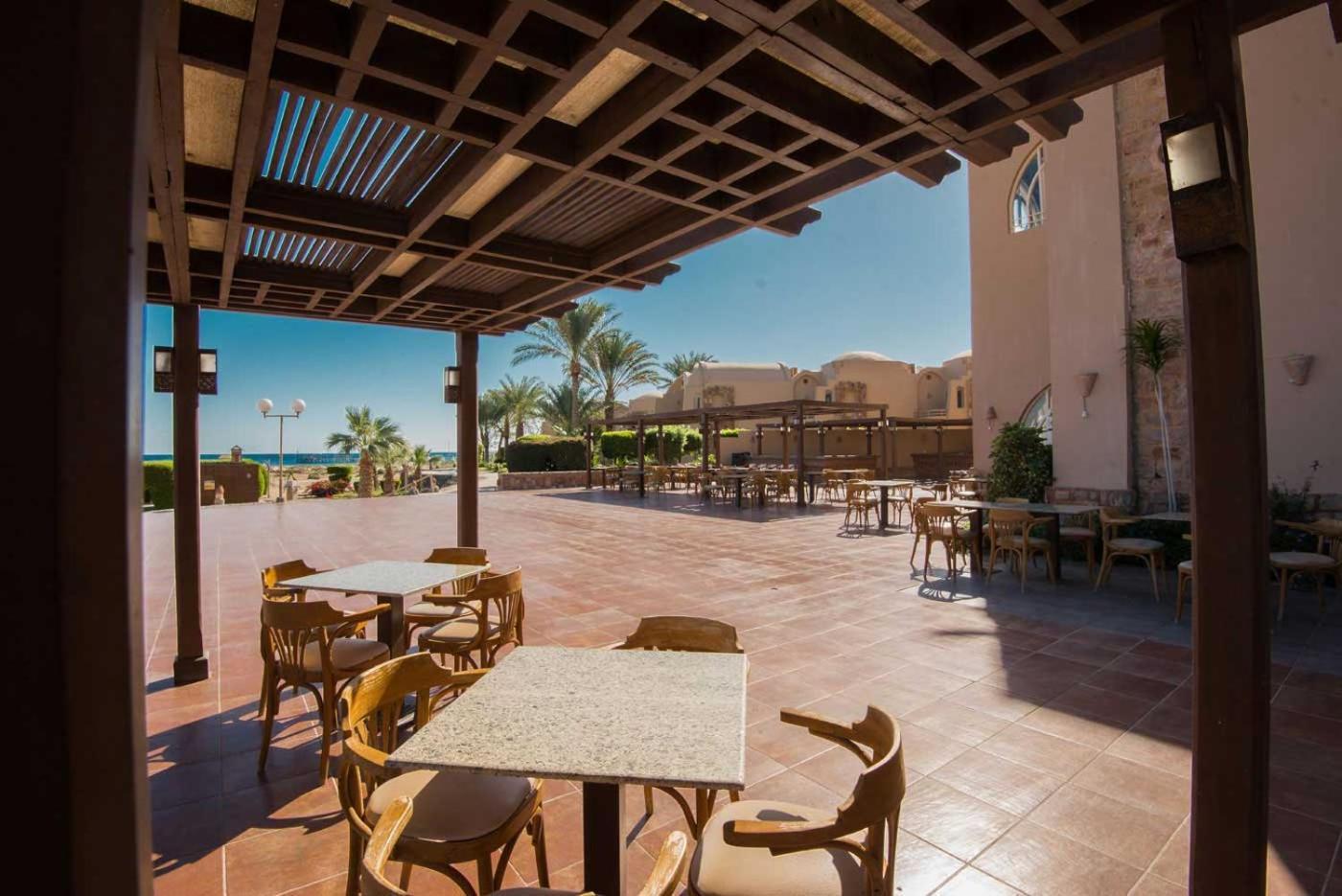 Abū Ghuşūn Shams Alam Beach Resort מראה חיצוני תמונה