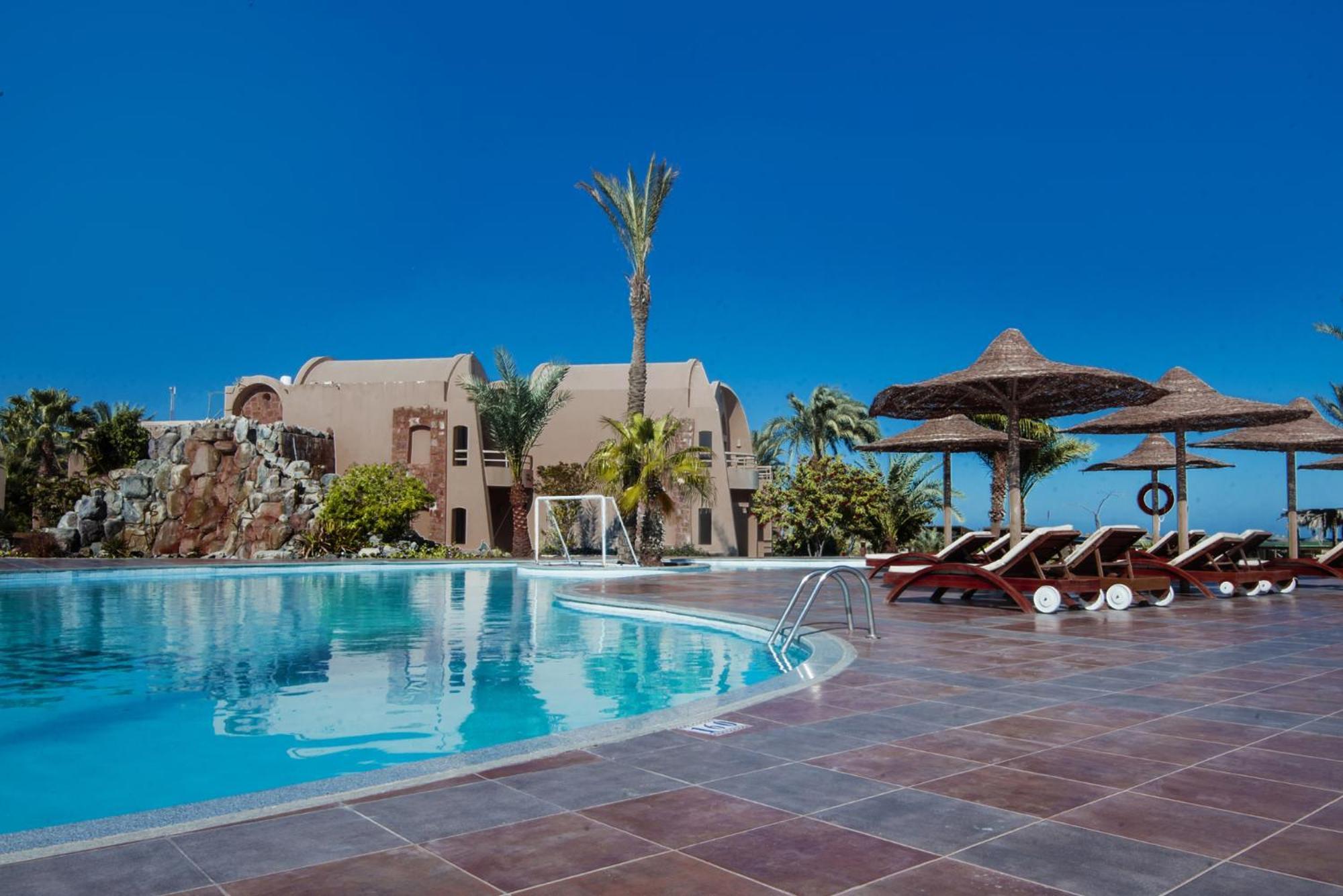 Abū Ghuşūn Shams Alam Beach Resort מראה חיצוני תמונה